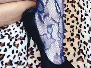 Adultmobile - Vacation Sex Best Horny Blonde Takes Every Opportunity