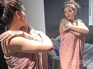 I Went To Apply Post-Bath Cream And Got Horny