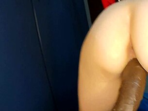 Does Lola Spice Try Big Dildos In BDSM?