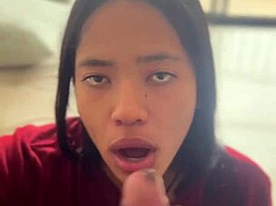 Amateur couple enjoys time with neighbor