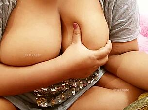 Indian sexy aunty with big tits