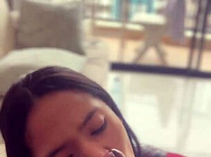 Amateur couple enjoys time with neighbor