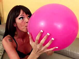 Hot Latina Bella Ink Blows To Pop Balloon