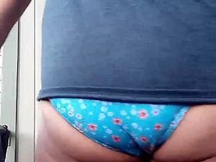 i love wife's panties 😘