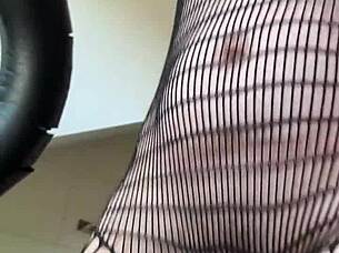 fetish workout with housewife in fishnets