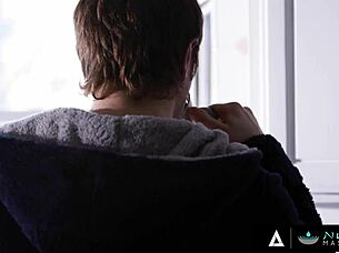 Vanna Bardot Delivers Intense Nuru Massage With Cumshot For Birthday