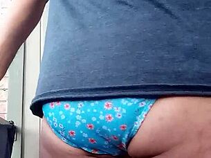 i love wife's panties 😘