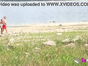 Luna black x gets fucked on the beach in quickie blowjob 😘