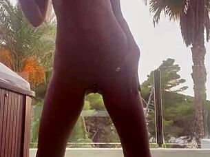 Monika Fox RELAXES And ENJOYS A Free Moment