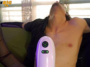 Fun sex with toy kai 2 or honey play box?