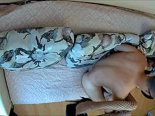 Watch this fitness wife ride her husband in lingerie?