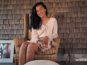 Sexy Amateur Jin Uses Dildo and Fingers for Explosive Orgasm with Big Nipples and Perfect Body