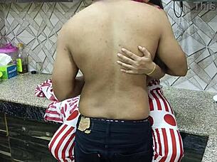 Stepmom Saara In The Kitchen