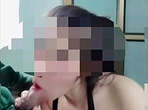 thai homemade video with pretty skinny teen 18+ giving best blowjob and cum in mouth