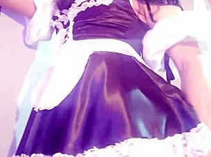 Jazmints Explores Her Transsexual Identity in Intimate Scenes