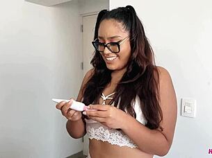 Kassandra Miller Masturbating With Toys