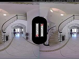 Bioshock cosplay gamer girl in vr adventure