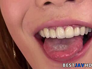 Passionate Airi Mashiro's Professional Blowjobs End in Facial