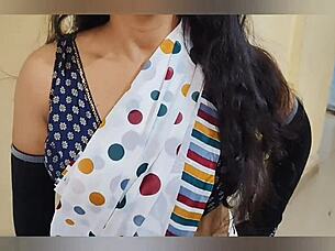 Young desi sali fucks jija in kitchen at home