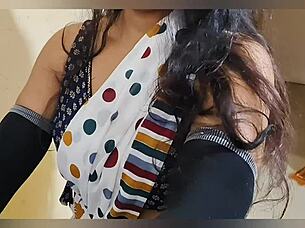 Young desi sali fucks jija in kitchen at home