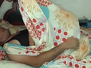 Venezolana Cachonda Se Deja Follar Sin Condón Por Un Gran Hombre Con Buena Polla