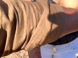 Hot big boobs girlfriend gets roughly fucked in oyo room despite expecting love from boyfriend