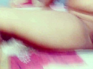 Hardcore orgasm video of neha bhabhi with out of control fingering