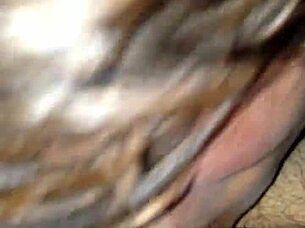 Ta MILF z baru mi cucala ptáka v autě