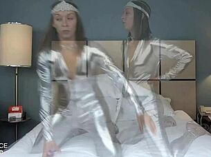 i deepthroat in the disco as nicci taylor