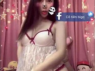 Bigo show cam hezká holka 2019