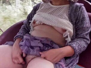 I saw a hairy mature woman flashing her upskirt on the carriage
