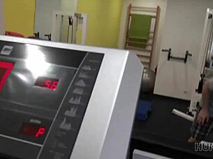 hunt4k linda sweet loves sports money and sex for cash?