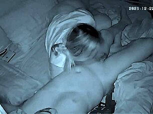 Pinay boss girlfriend is alone in her apartment then suddenly part 3