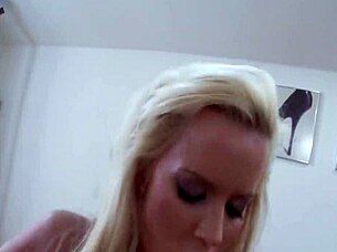 Fucked The Slutty Blonde Milf Cindy Dollar With Her Big Cock 😍
