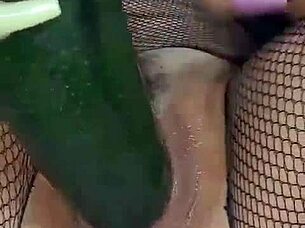Colombian Whore Rabbitquicky Uses Cucumber In Wet Pussy
