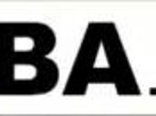 Capri fucks her pussy solo