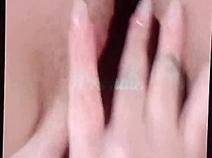 leslie sepulveda is such a hot little whore with masturbation