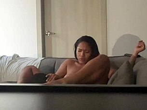 Amateur couple shares intimate moment leading to orgasm