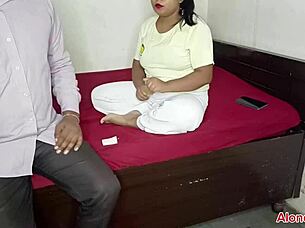 Stepsister gives oil massage on dick after fucking innocent brother?