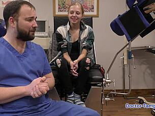 Dr tampa - ava sirens 1st gyno exam - ava siren 😊