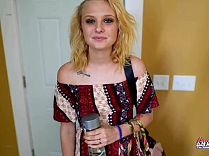 Petite Blonde Cutie Bonnie Wolf Sucks Hard Cock