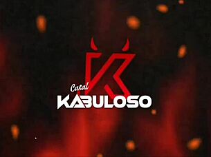 Kongkek memek aku dan pancut kat punggung sekarang!