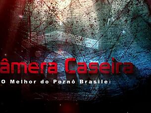 Two blondes naked in the gym feel the thrill of exposure