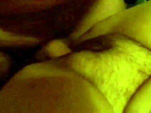 Cum on pussy in bbw amateur session