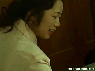 Japanese couple fucks hardcore in daytime