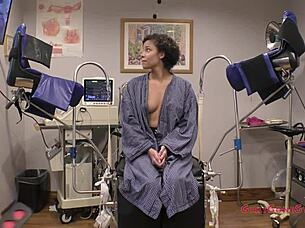 Rebel Wyatt's First Gyno!