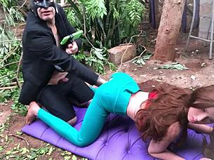 fode cusinho da inteada ruivinha sex doll