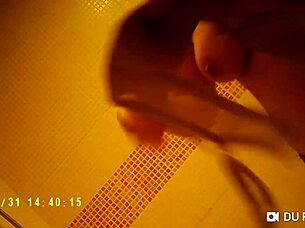 i spied her nude tits in the shower