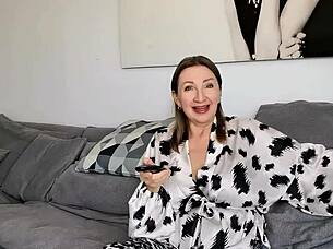 Stepson Catches Stepmom Masturbating Huge Tits