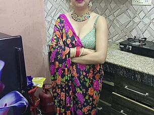 Desi Indian bhabhi cheats with brother-in-law in kitchen, sensual sex with dirty talk